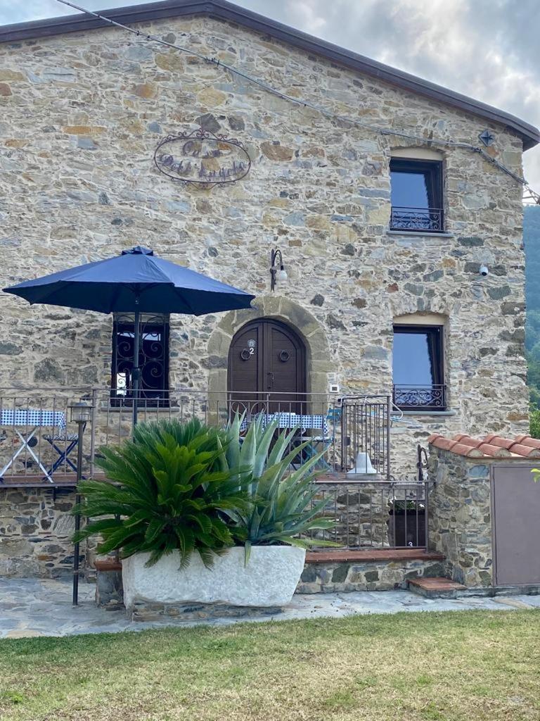 דירות קסטלנואובו מגרה Casa Dell'Angelo מראה חיצוני תמונה
