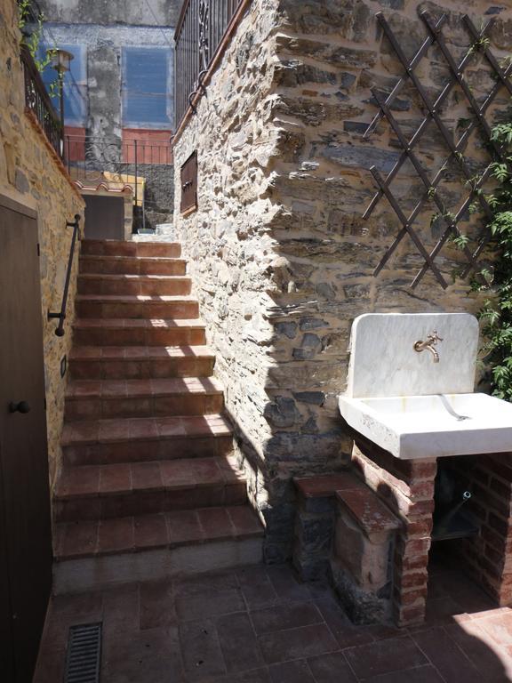 דירות קסטלנואובו מגרה Casa Dell'Angelo מראה חיצוני תמונה